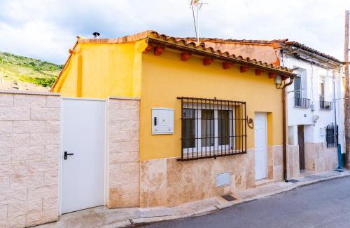 Chiloeches House | La Cochera de Mariano