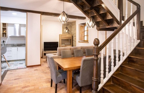 Debodes House | La Corrolada de Ana: Rural House for 10 PAX