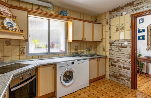 Cenes de la Vega Villa | La Cueva de la Abuela Cenes de la Vega by Ruralidays