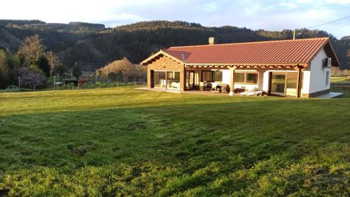 Arango House | La finca del Goño