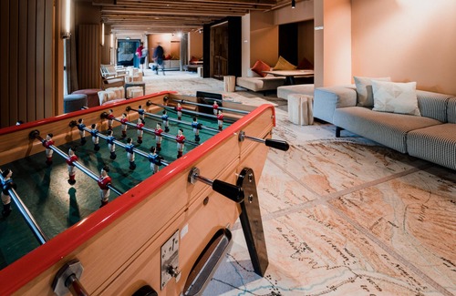 Chamonix City Centre Hotel | La Folie Douce Hôtel Chamonix