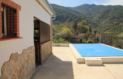 Benamahoma House | La Fuente De El Nacimiento