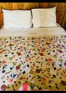 Santa Teresa Bed & Breakfast | La HACIENDA LODGE & CAMPING