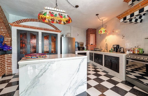 Colonia San Raphael House | La Joya Azul SMA - LGBTQS