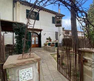 Castell’Anselmo Apartment | La Lanterna