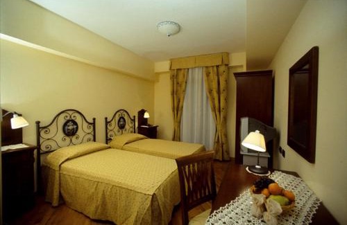Castelmezzano Hotel | La Locanda di Castromediano - Al Becco della Civetta