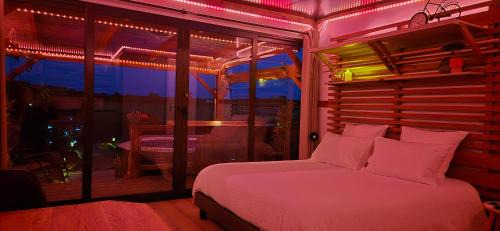 Saint-Yan House | La Luna - Tiny House Spa - Romantique & Nature