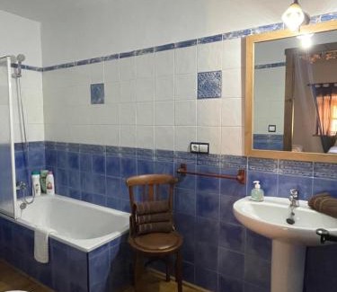 La Puerta de Segura House | La magnolia