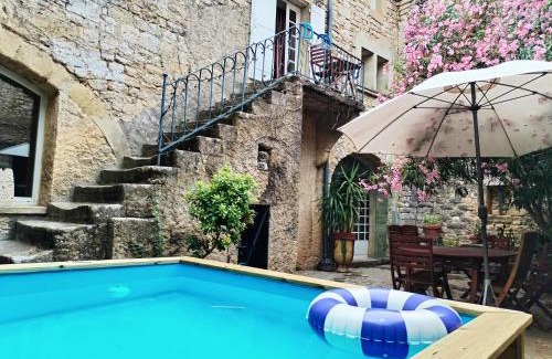 Arpaillargues-et-Aureillac House | La Maison De Thomas