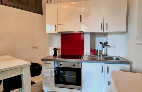 Quartier du Port Apartment | La Maison Alban