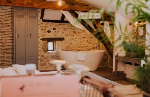 Villereal House | La Maison Bleue