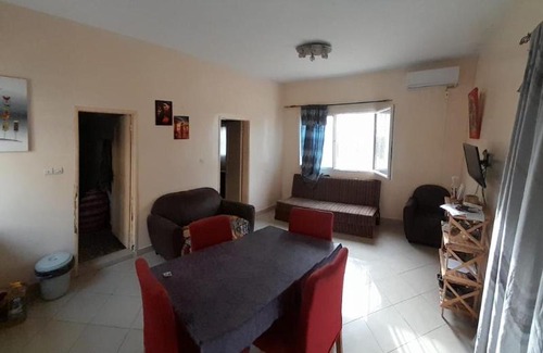 Rao Apartment | La Maison d'Aladji