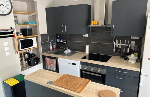 Limeyrat House | La Maison D'augustin en Périgord