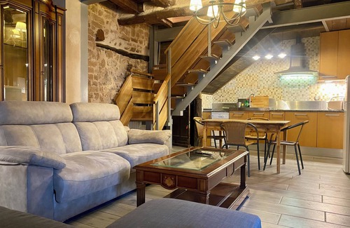 Mambrilla de Castrejon Cottage | La Mambla de la Ribera. Where nature and tranquility meet.