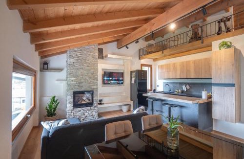 Vestreno Apartment | LA MANSARDA Como Lake
