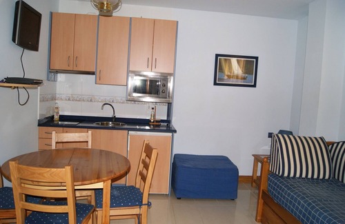 Laredo Apartment | La Marina Studio (2 beds)