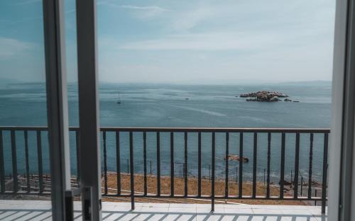 Aguino House | La Marisol Ribeira