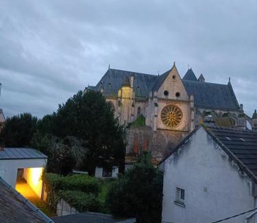 Chambly Apartment | La perle rare Chambly, Proche Parc Astérix , château de Chantilly