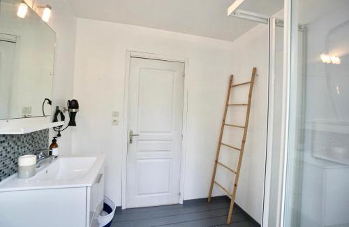 Walled Town of Concarneau Apartment | La petite maison de pêcheur