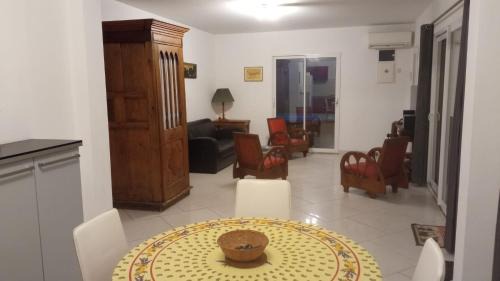 Aix-en-Provence House | La Petite Maison Sous les Pins