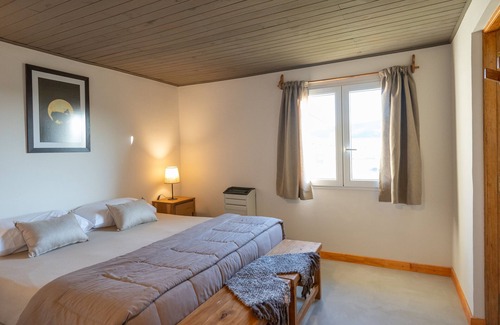 Lago Buenos Aires Department Hotel | La Posta de los Toldos