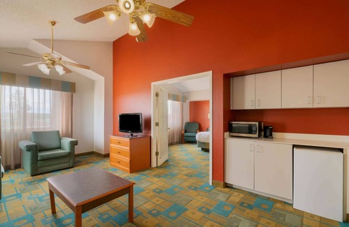 Cheyenne Hotel | La Quinta Inn by Wyndham Cheyenne