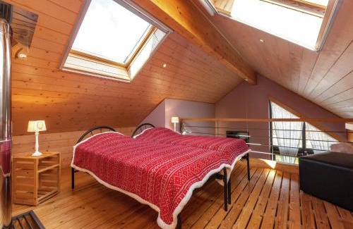 Marcouray House | La Roche Cozy Forest Escape