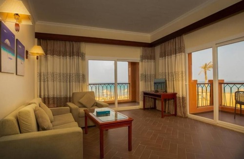 Ain Sokhna Hotel | La Rosa Empire Hotel