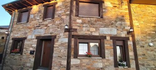 Palacios de Sanabria House | La Sabelona