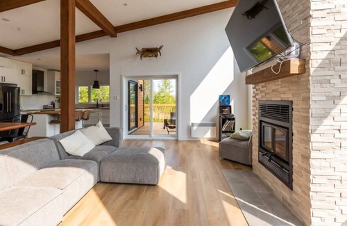 Pohenegamook Ski Chalet | La Signature Guy spa Pohénégamook