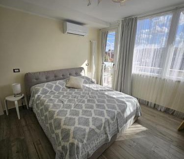 Zona I Val Melaina Apartment | La Terrazza