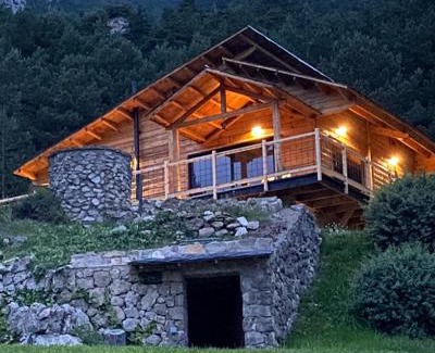 Castellar del Riu Ski Chalet | La Torre d' Espinalbet