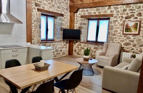 Mogrovejo Apartment | La Ventana de Mogrovejo Apartment 4 people