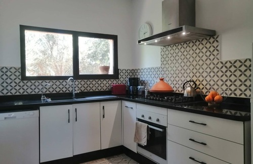 Zaouia Sidi Abdallah Ben Sassi Villa | La Villa du Bonheur