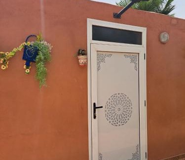 Issen House | La Villa Olive