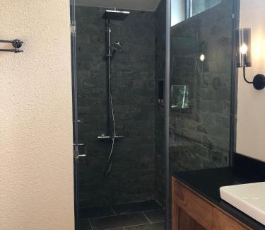 Lac Duong Hotel | LAAN Retreat-DaLat