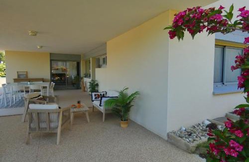 Bilieu Apartment | LAC CASA 60' Sixties-style flat with terrace overlooking the lake 300 m