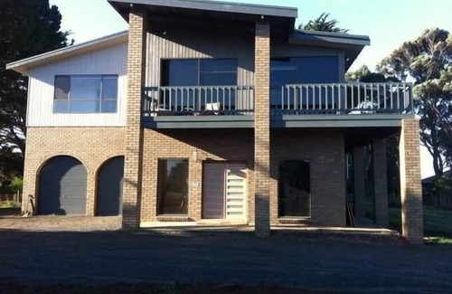 Rhyll House | Lady Nelson Retreat , Rhyll , Phillip Island