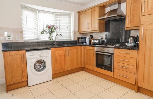 Bridgwater Cottage | Ladybird