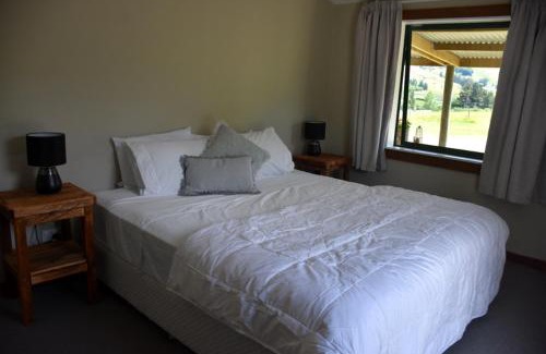 Roxburgh House | Ladysmith Cottage