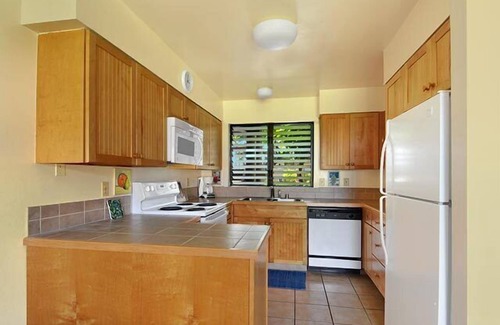 Wailua Condo | Lae Nani 424, Beachfront Condo, Centrally Located on Kauai's East Side