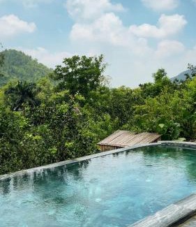 Soc Son Resort | Lagom Village- Hill View Park- Swimming Pool- Đồng Đò lake