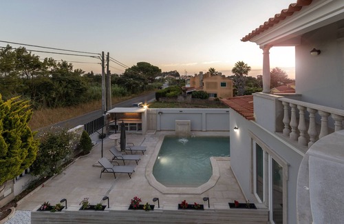 Nossa Senhora do Populo Villa | Lagoon & Deluxe Villa - Luxury Pool & Sauna