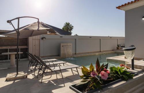 Nossa Senhora do Populo Villa | Lagoon & Deluxe Villa