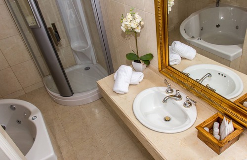 Macrozona Meseta Cerro Calafate Hotel | Lagos Del Calafate