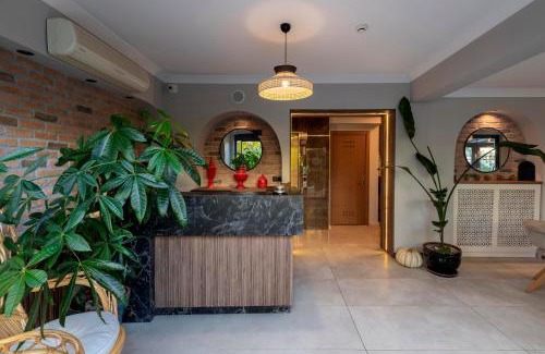 Altinova Hotel | Lagun Palas