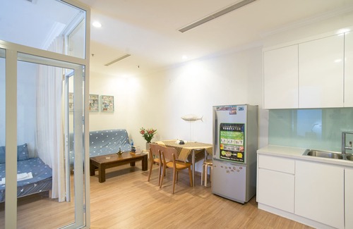 Hoang Mai Apartment | LaHanoi - Park Hill Apartment with Balcony (Times City)