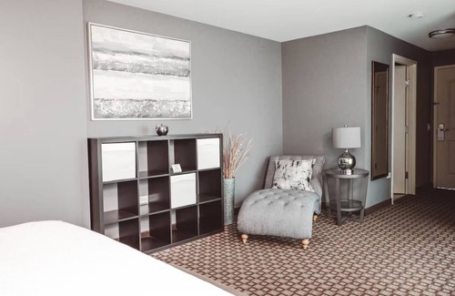Zion Hotel | Laid-Back Comfort w/Firepits, Books, Gym & Morning Breakfast Buffet