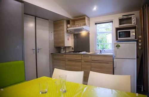 Naucelle House | Lake Bonnefon campsite * - Mobilhome CONFORT 30 m2 (2 bedrooms) 6 persons