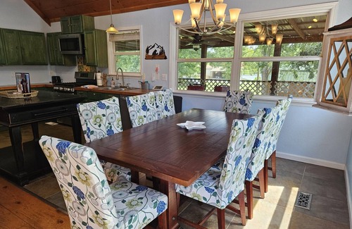 Dayton Cottage | LAKE FRONT home at Lake Chickamauga FAMOUS for LARGEMOUTH BASS FISHING!